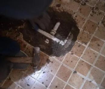 西丰卫生间漏水维修公司为您分享下卫生间渗水如何处理及注意事项